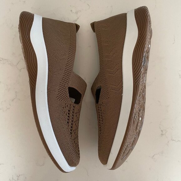 Women's Breathe Solid Color Soft Slip On Knit Orthopedic Sneaker Tan 40 - Picture 2 of 10